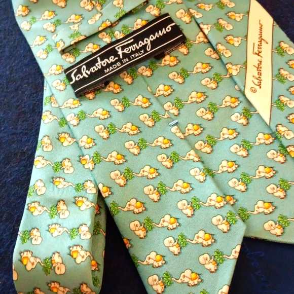 Salvatore Ferragamo Teal Elephant Print Silk Tie - Picture 2 of 6